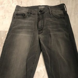 NWT MOTHER mid rise “The Looker”